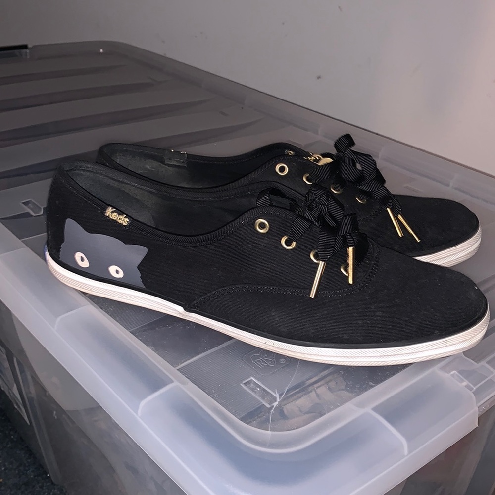EUC Taylor swift cat keds